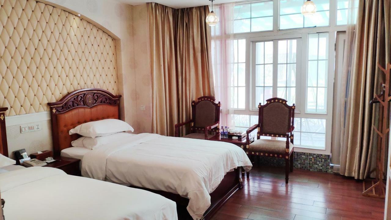 Foshan Jinyin Hotel Exterior photo